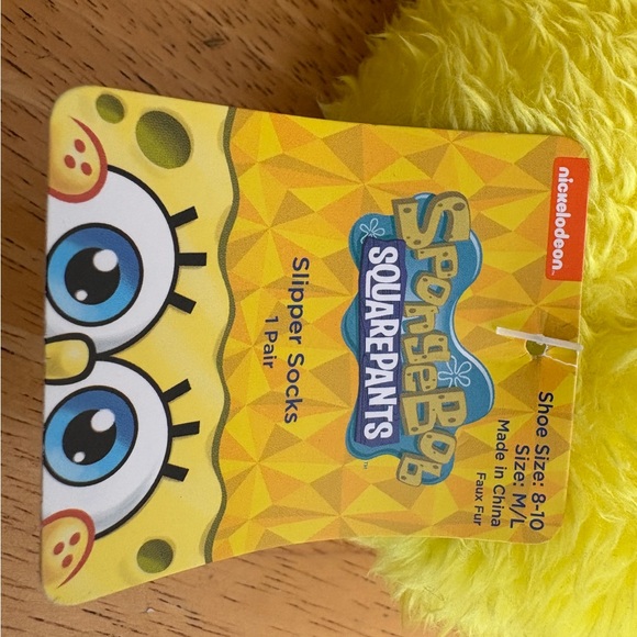 Nickelodeon Yellow SpongeBob woman’s Slippers 7/8 new - Picture 2 of 4